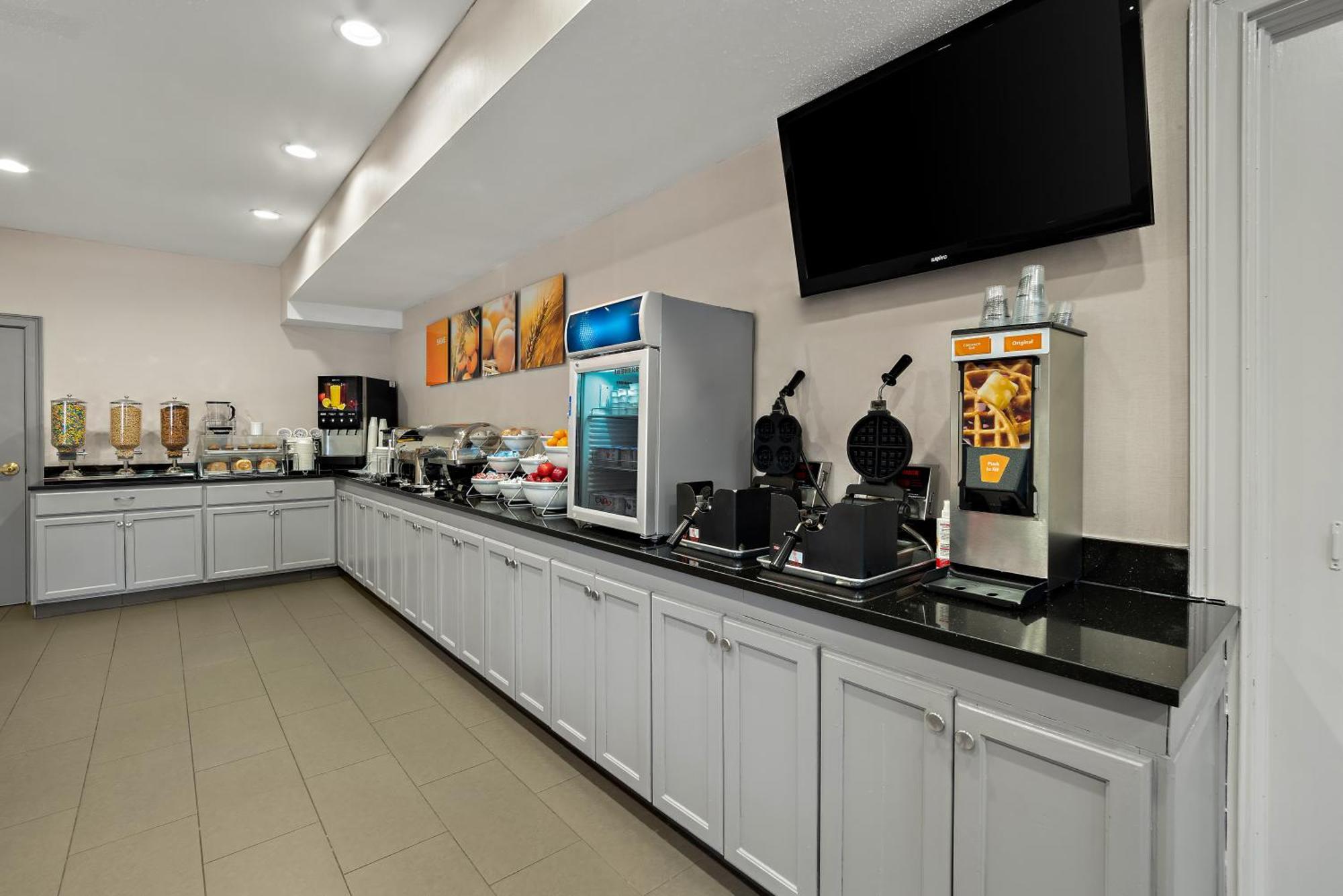 Comfort Inn & Suites Santee I-95 Екстериор снимка