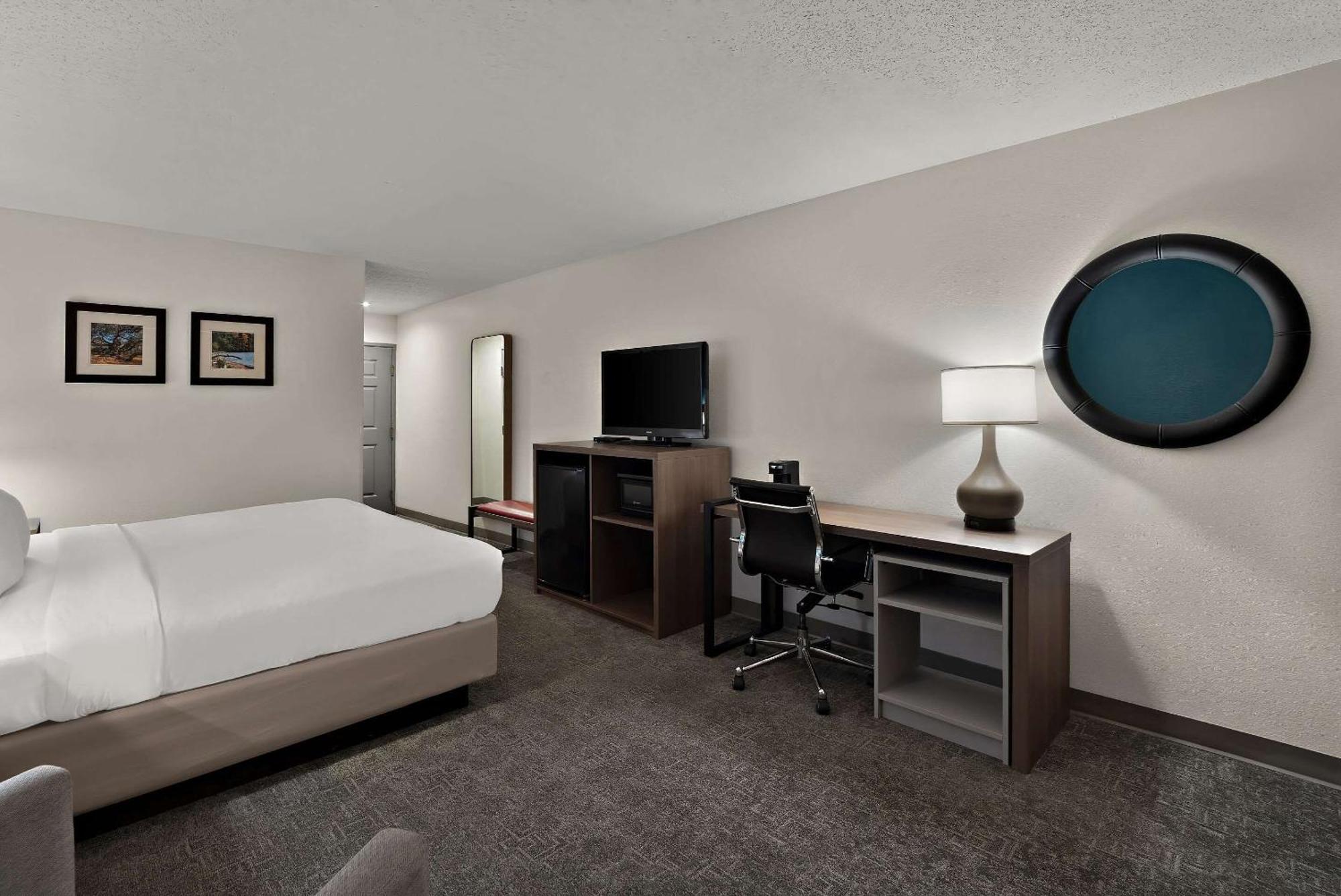 Comfort Inn & Suites Santee I-95 Екстериор снимка