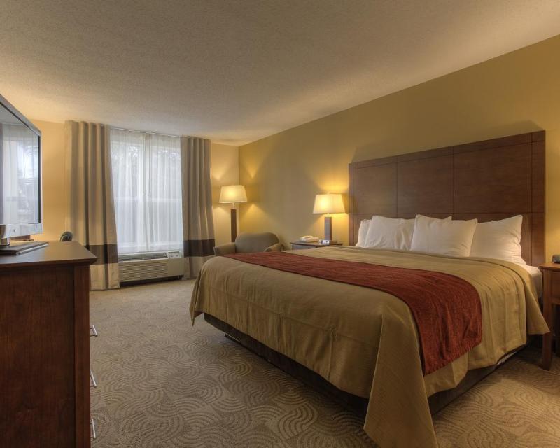 Comfort Inn & Suites Santee I-95 Екстериор снимка
