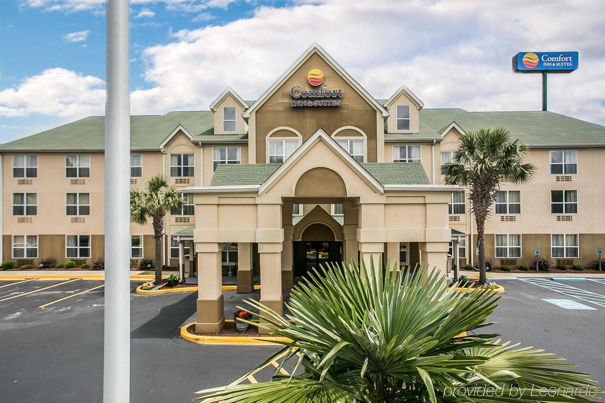 Comfort Inn & Suites Santee I-95 Екстериор снимка
