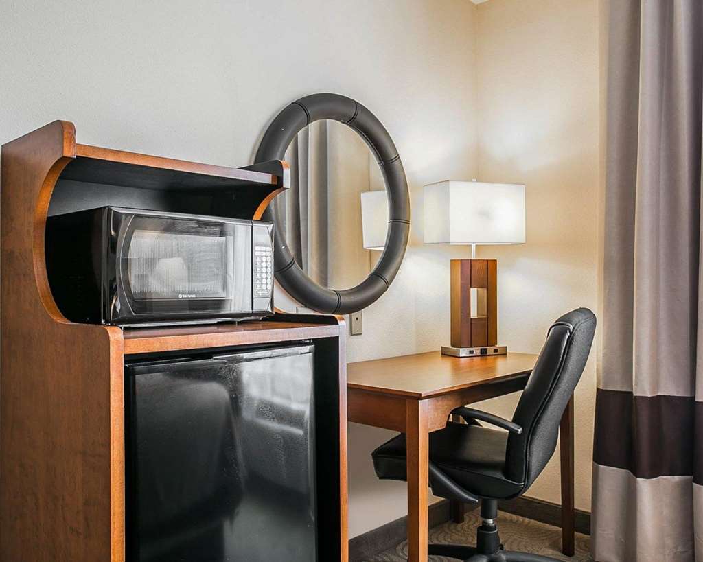 Comfort Inn & Suites Santee I-95 Стая снимка